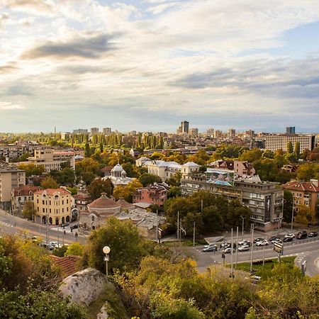 Comfortable 2Br Urban Getaway In City Center Plovdiv Exterior foto